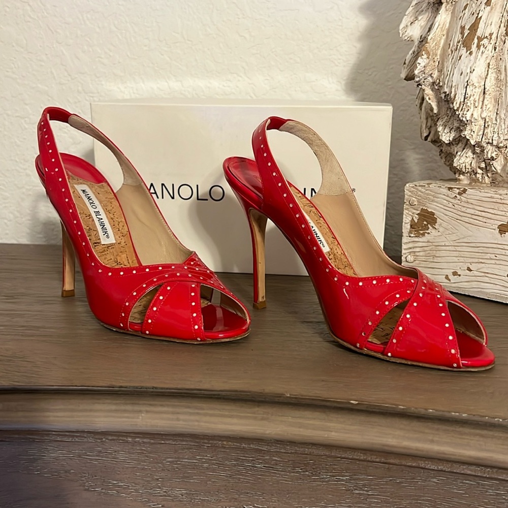 Manolo Blahnik red patent leather shoe size European 40